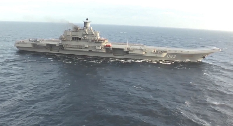 Le porte-avions russe Amiral Kouznetsov