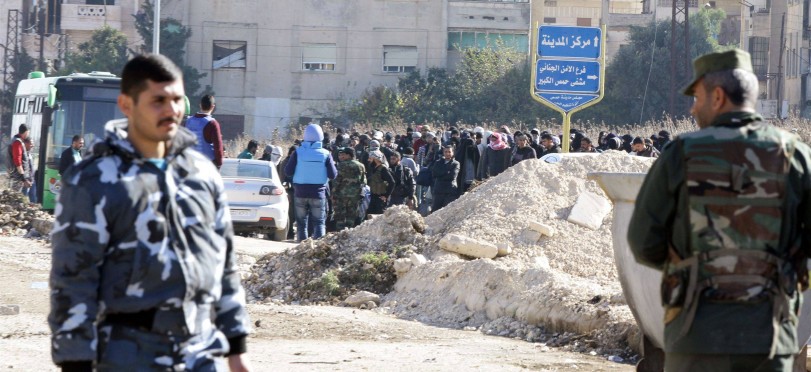 Evacuation des insurgés du dernier quartier rebelle de la ville de Homs