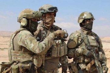 Militaires russes à Tadmor (Palmyre)