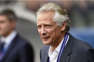 De Villepin met en garde contre une crise de prolifération nucléaire majeure dans le monde