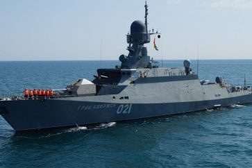 navire_lance_missile