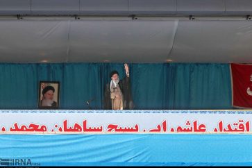 im_khamanei_mobilises3