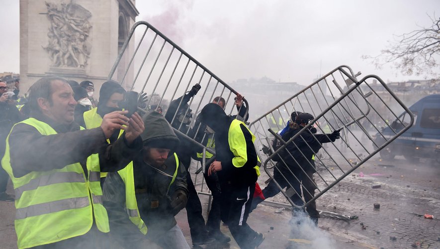 affrontements-gilets