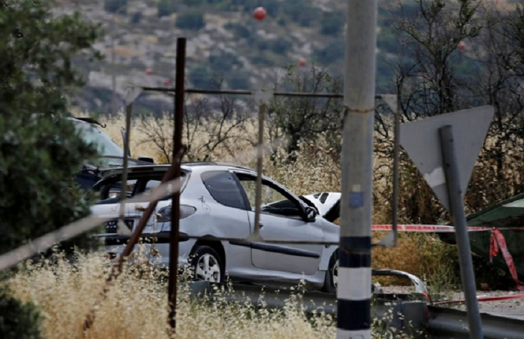 La voiture de l’auteur de l’opération de la voiture bélier près d’AlKhalil