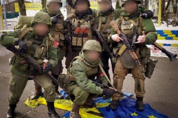 Soldats russes à Volnovakha (Source:AZ Military)