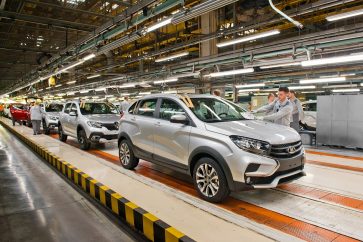 La Russie est le deuxième marché du groupe Renault dans le monde derrière l'Europe, avec près de 500.000 véhicules vendus en 2021.