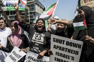 90ececba-f7c5-4cec-8379-f46d4b570595