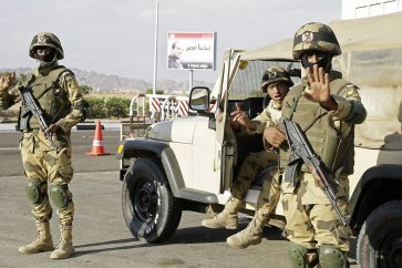 Des soldats égyptiens