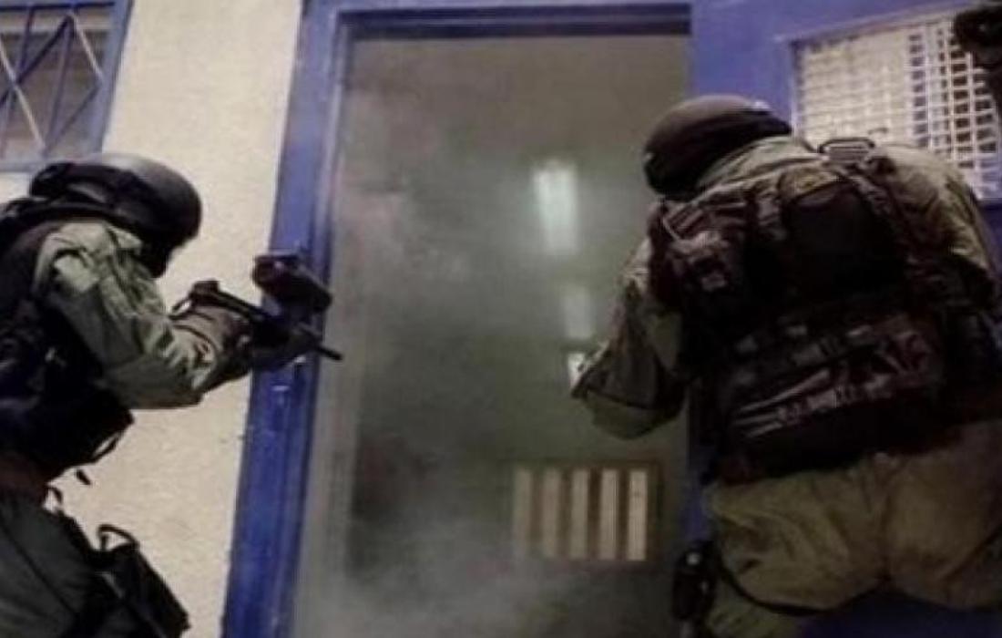 Les prisonnières palestiniennes ont déclaré, ce mardi 31 janvier, la rébellion dans les geôles de l’occupation israélienne.