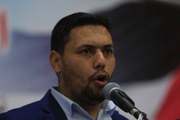 a5dd3840-6a31-40a0-8fdb-fde05bad2bef