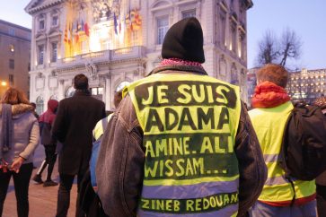 Plusieurs pays ont critiqué "le profilage racial par les forces de sécurité en France