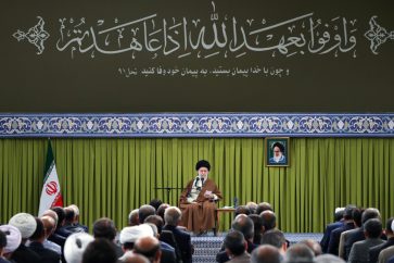 Le Leader de la Révolution islamique a reçu en audience le président et les députés du Parlement iranien, le 24 mai 2023. ©Khamenei.ir