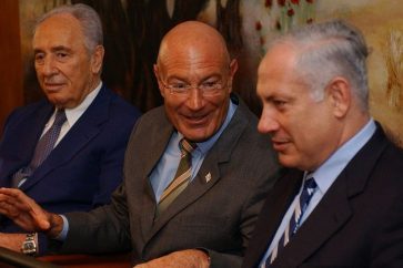 Parmi ses bienfaiteurs présumés, le nabab israélien de Hollywood, Arnon Milchan.