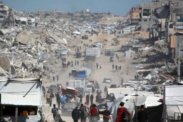 Démolition des tours résidentiels al-Qalaa à Khan Younes