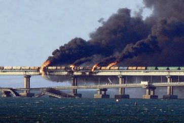 Le pont de Crimée bombardée en 2022
