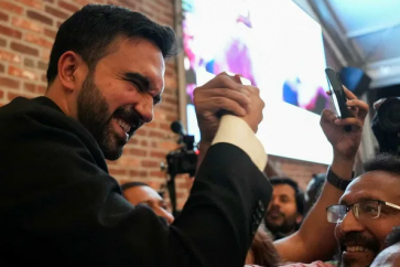 Élection à la mairie de New York, le candidat du Parti démocrate, Zohran Mamdani, est arrivé en tête.