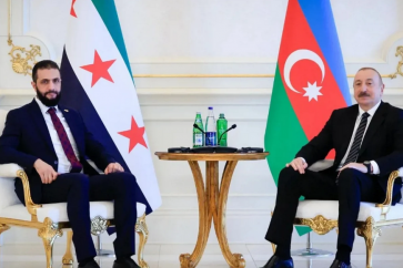 Le président syrien par intérim Ahmad Charaa s'est entretenu avec son homologue azerbaïdjanais Ilham Aliyev à Bakou, le 12 juillet 2025.