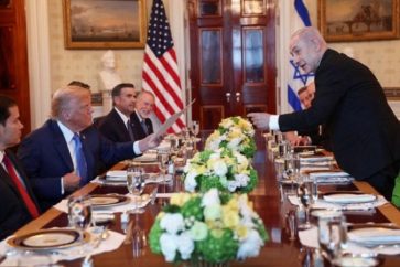 Le Premier ministre israélien Benjamin Netanyahu et le président américain Donald Trump, lors d’un entretien à la Maison Blanche, le lundi 8 juillet 2025.