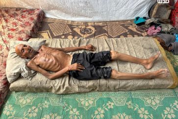 Le vieux Aasfour, sans 40 kg ni voix