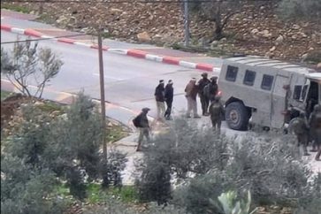Série d'arrestations de jeunes palestiniens par les forces d'occupation israéliennes dans la ville de Jénine en Cisjordanie, le 31 décembre 2025.